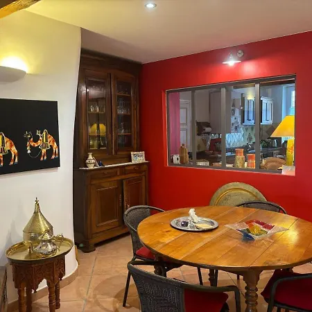 Belle Maison De Village بيت للعطل *