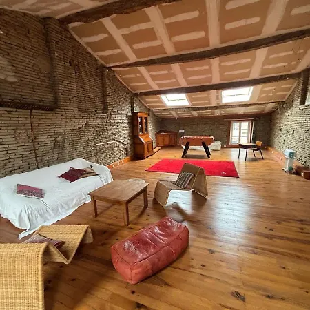 بيت للعطل Belle Maison De Village Baziege